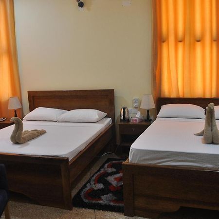 Plumeria Motel - Stone Town ザンジバルシティ エクステリア 写真